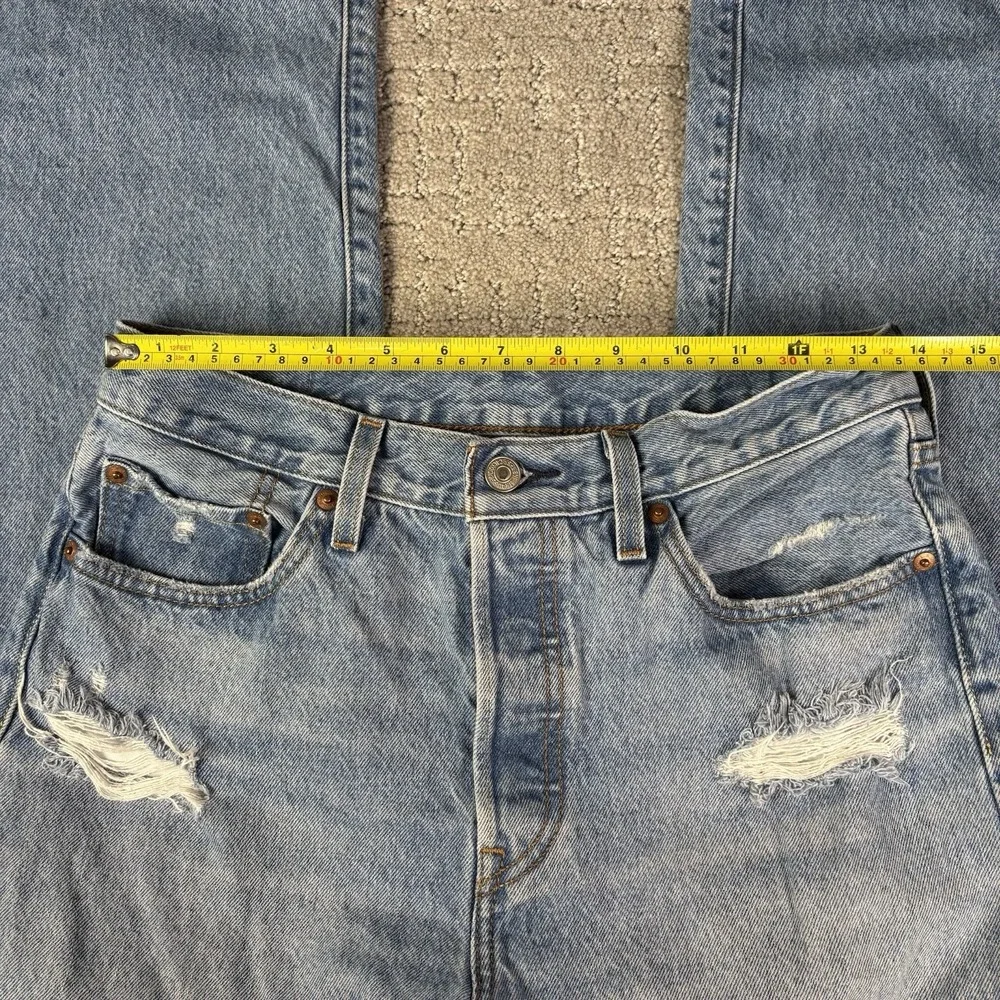 Levis 501 Jeans Mens 28x28 (tag 29x30) Light Wash Blue Straight Stretch Denim